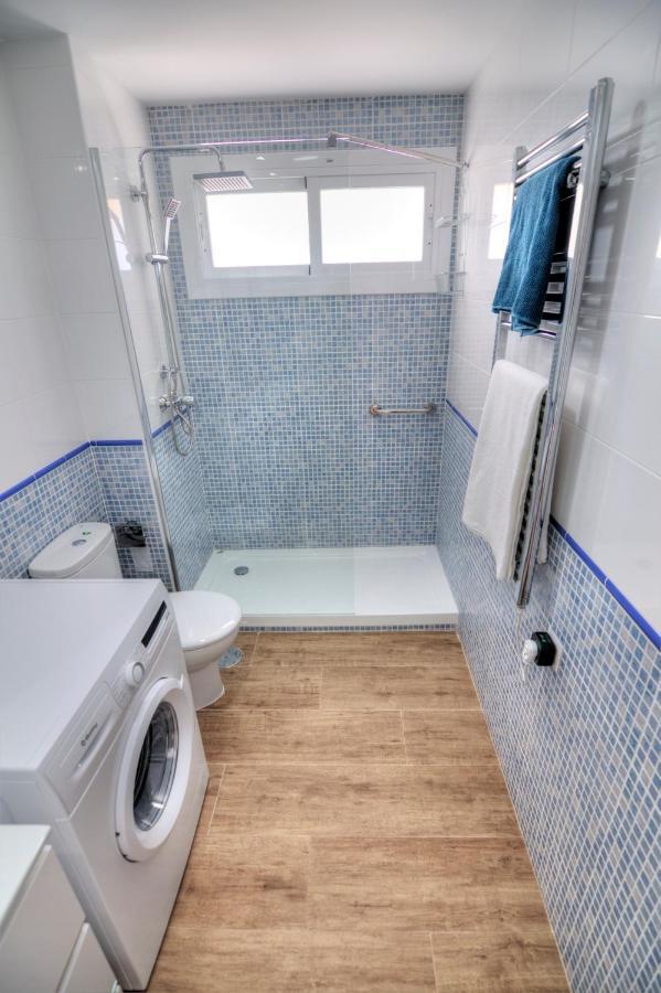 Paradise Beach Apartment Caleta De Velez Ngoại thất bức ảnh