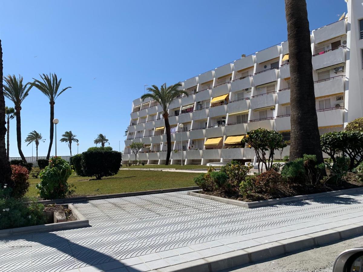 Paradise Beach Apartment Caleta De Velez Ngoại thất bức ảnh